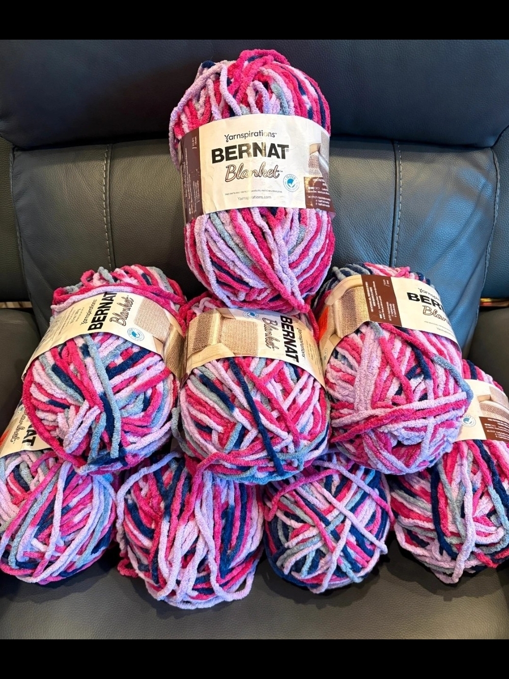 Bernat Blanket Plush In Tourmaline Lot Of 8 10.5 Oz. Skeins
